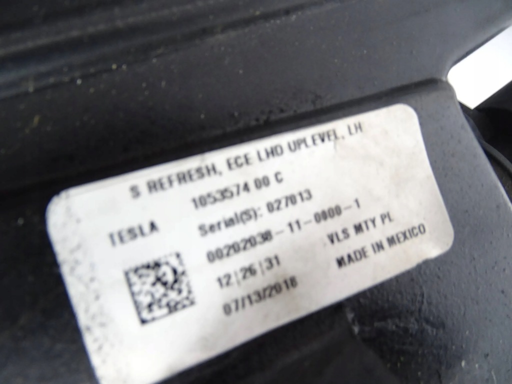 Фара перед передняя левая tesla s рестайлинг  full led Цена