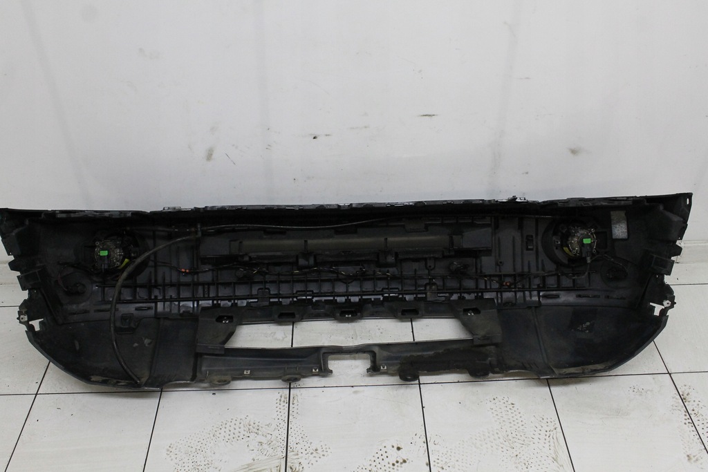 фото №8, Land rover discovery iii 04r- бампер перед передний pdc ксенон 907 - лак