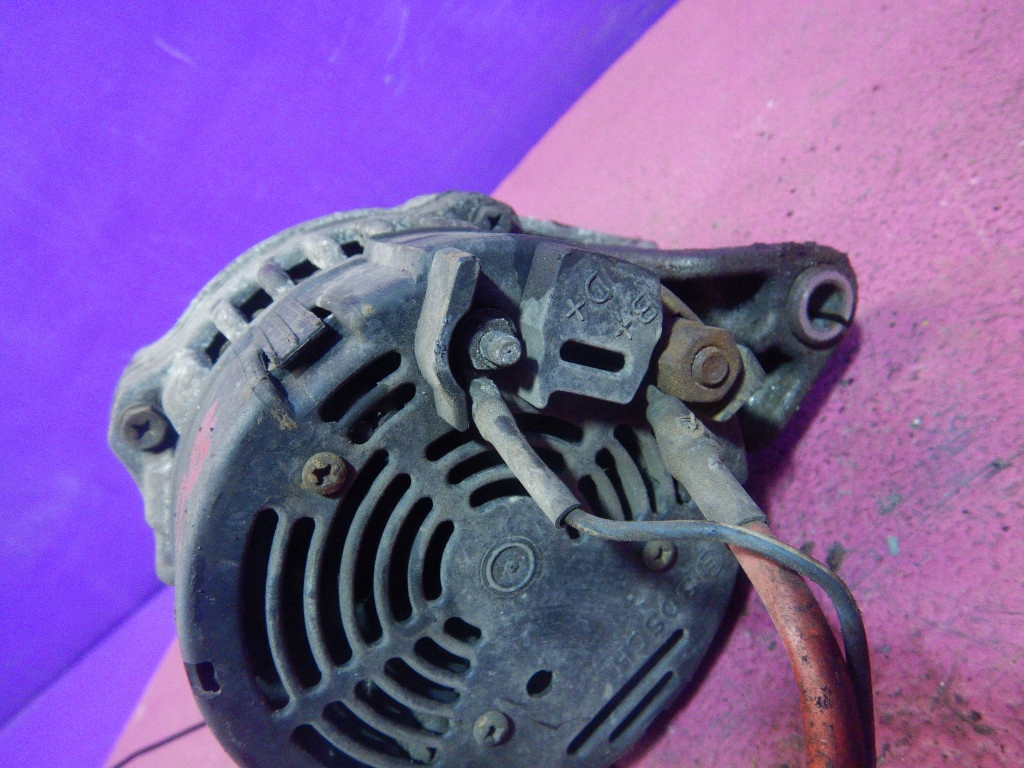 Opel corsa b 97-00 1.2 65km генератор 90534472 в Україні