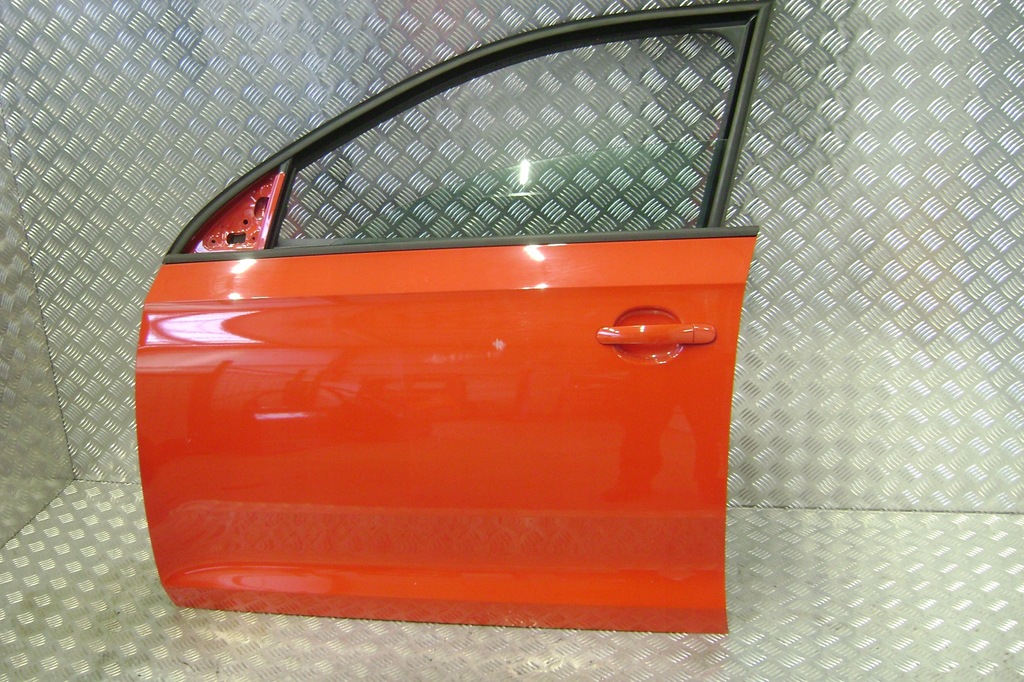 фото №1, Seat toledo iv - дверь передние левая