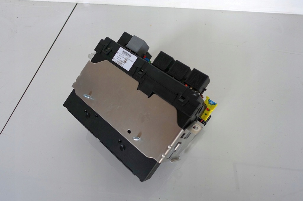 фото №1, Mercedes w221 модуль блок керування sam 2215403050