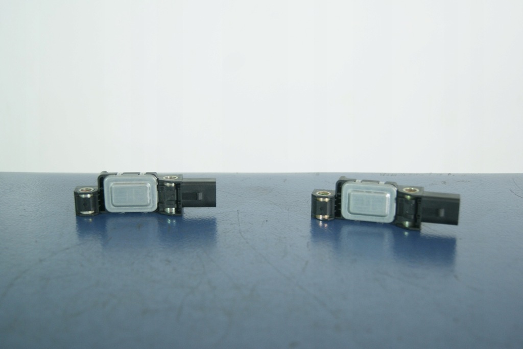 фото №5, Audi a8 d3 4e0 датчик датчик удара 4b0959643c