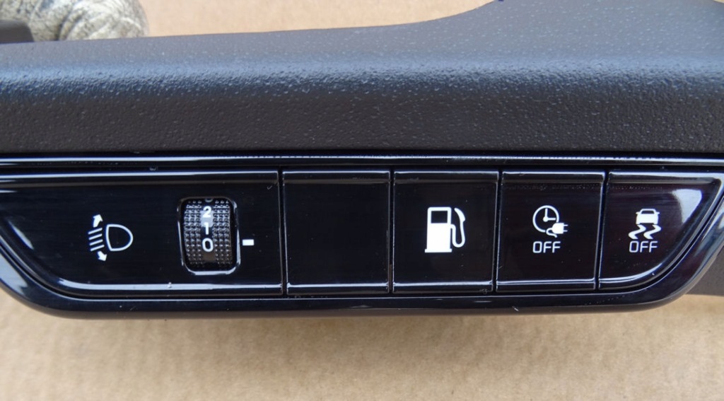 фото №2, Kia niro ii панель консоли света