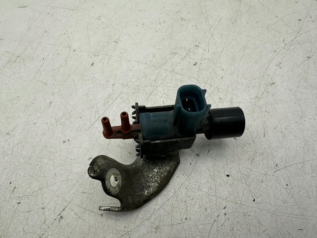 фото №7, Toyota yaris 2012 клапан вакууму / електроклапан турбіни