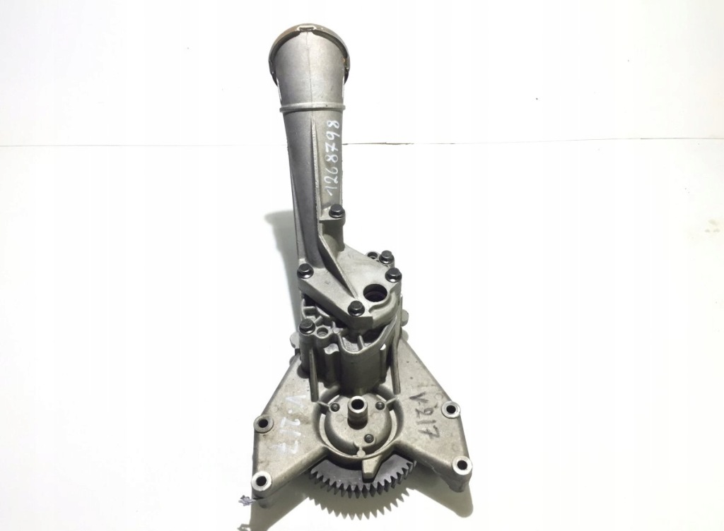 Купити 1547654 volvo насос оливи двигуна