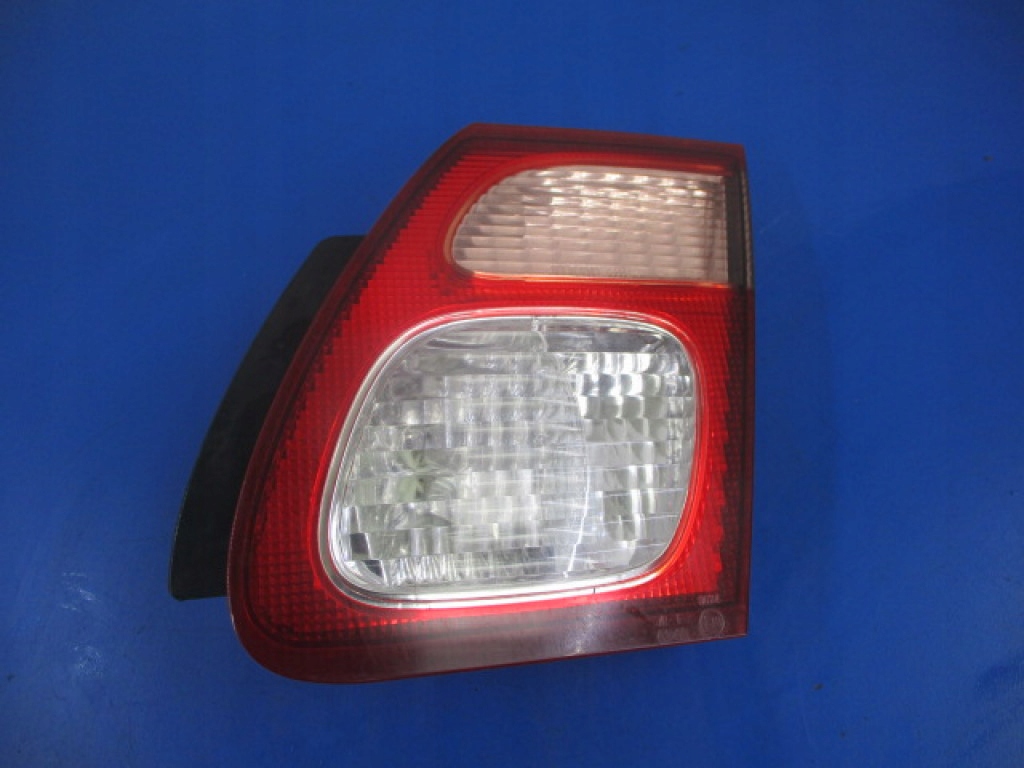 фото №1, Nissan almera n16 lift sedan лампа задняя правая крышки оригинал