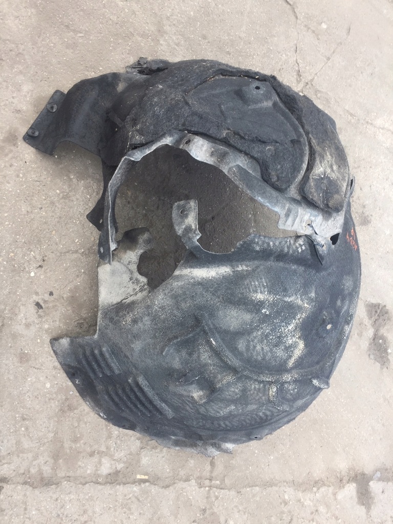 фото №1, Audi a8 d4 подкрылок обшивка левая передние перед