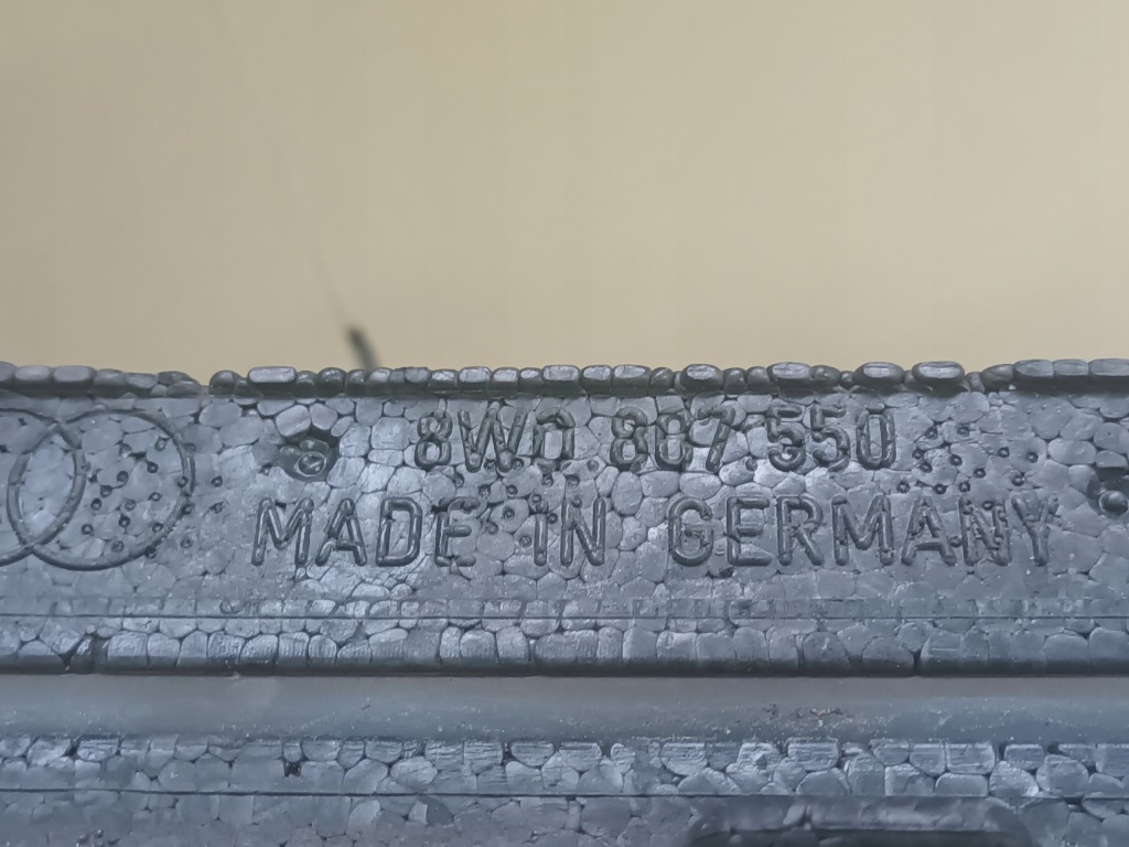 Купити Абсорбер бампера передній audi a4 b9 8w0 перед + датчики