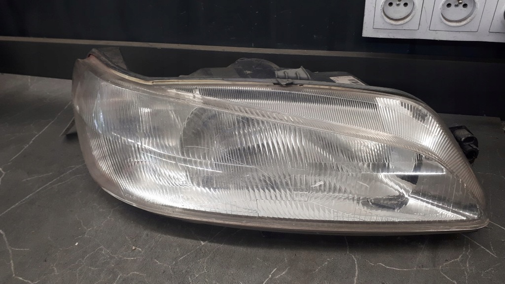 фото №1, Фара правый peugeot 306 ii