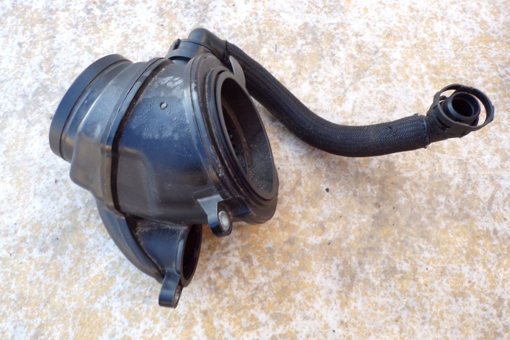 фото №5, Шланг турбонагнетателя 059129955bb vw audi skoda