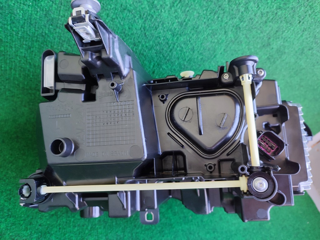 фото №16, Лампа audi q4 89a941035 full led matrix ліва оригінальна ładna