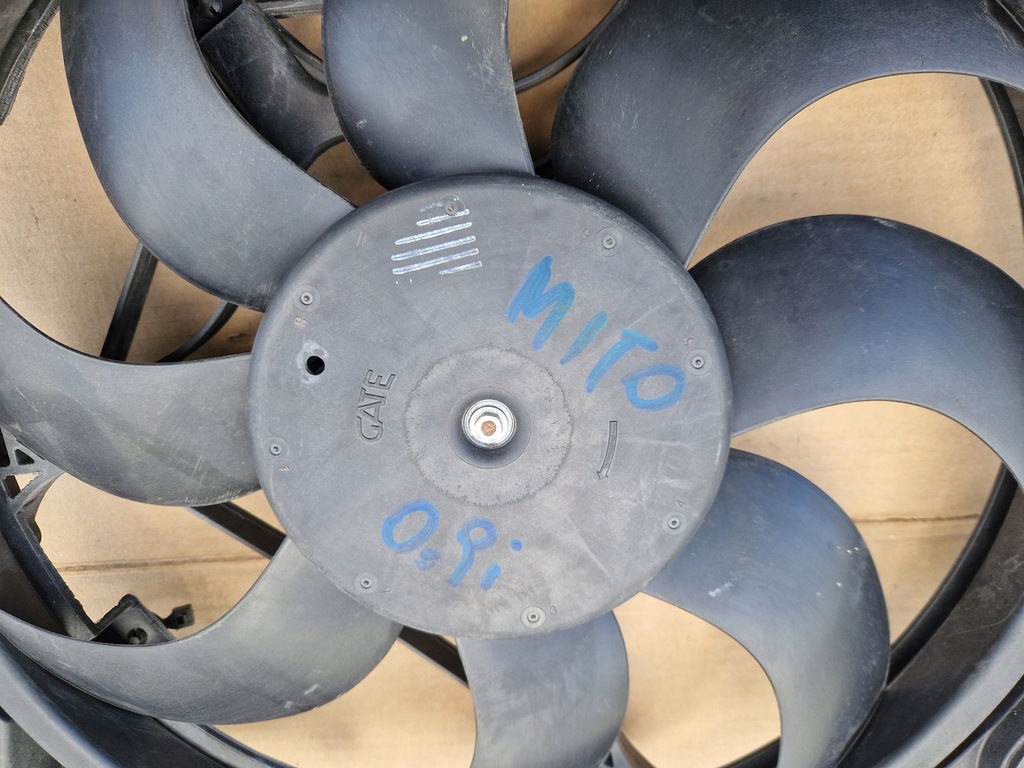 фото №8, Alfa romeo mito 0.9 denso вентилятор радіатора кондиціонера 50530544 a/c ft