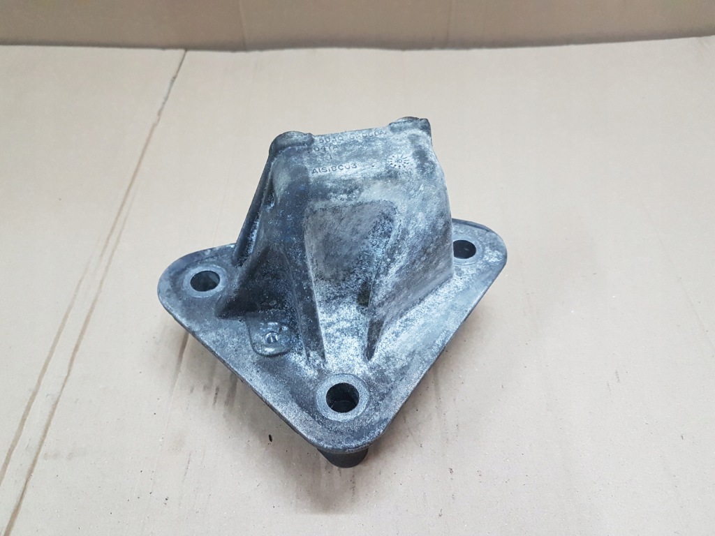 фото №1, Citroen c5 iii кронштейн подушка коробки 3.0 hdi