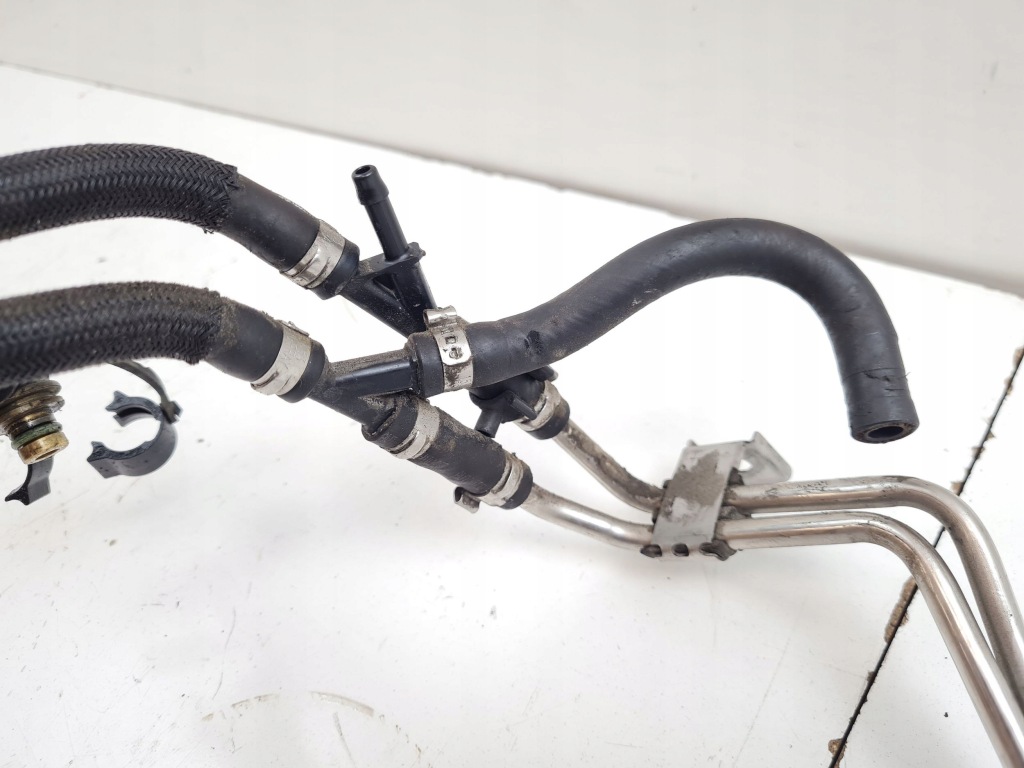 2014 volvo xc70 шланг паливний 681709 Київ