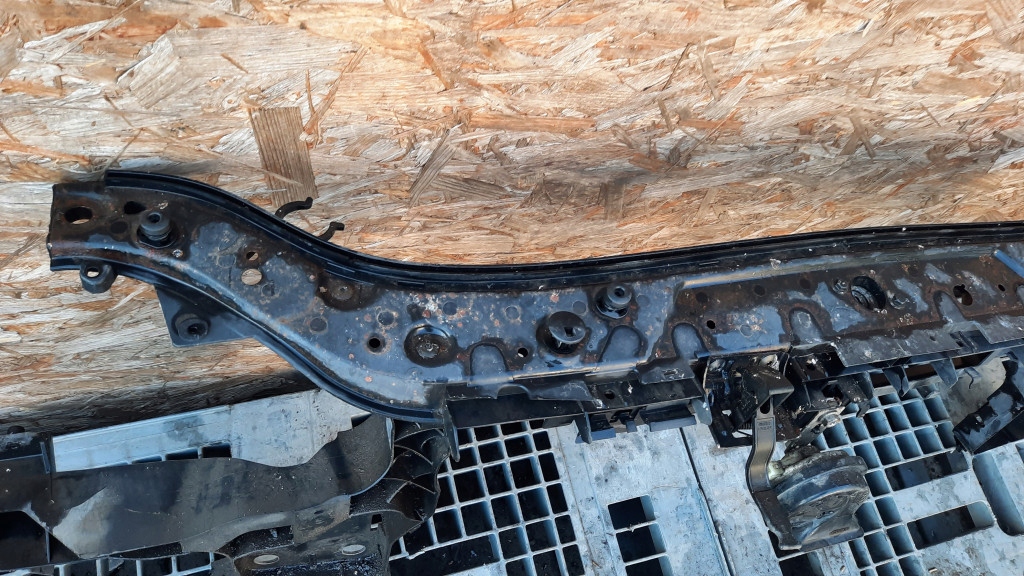 фото №2, Pas передний renault scenic ii 8200137496