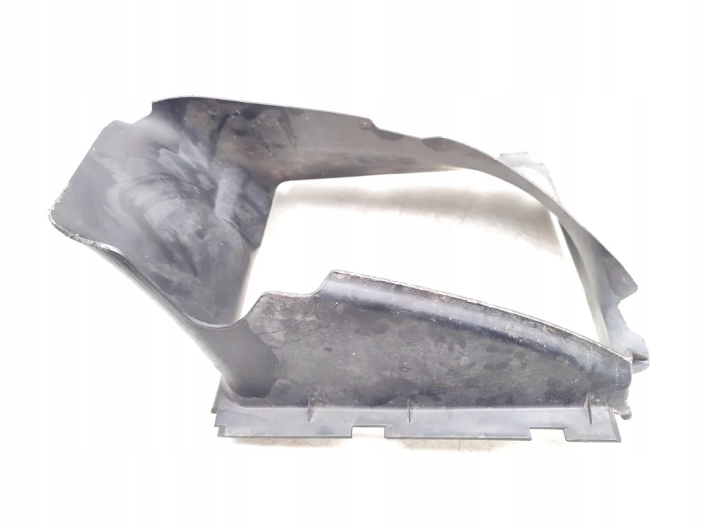 Vw touareg направляющая воздуха интеркулер 3.0 v6 tdi дизель 7l6117336b в Украине