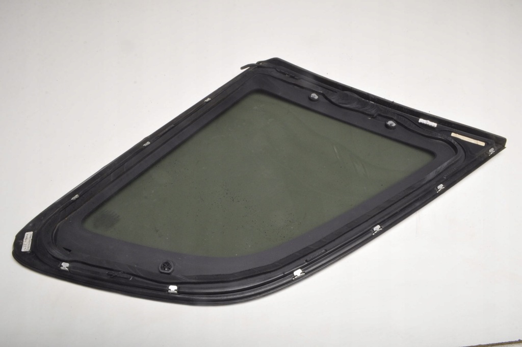 фото №6, Volvo xc60 ii 17r скло кузовна права задня правий задня