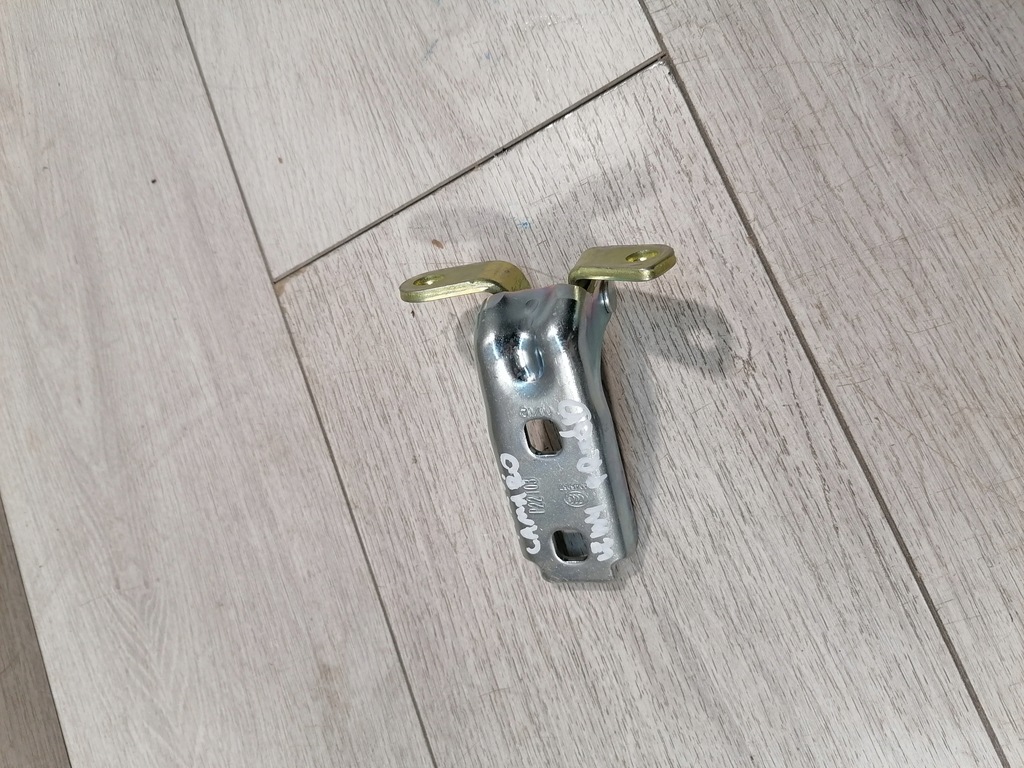 фото №1, Chevrolet camaro петля дверь левый перед 13501712