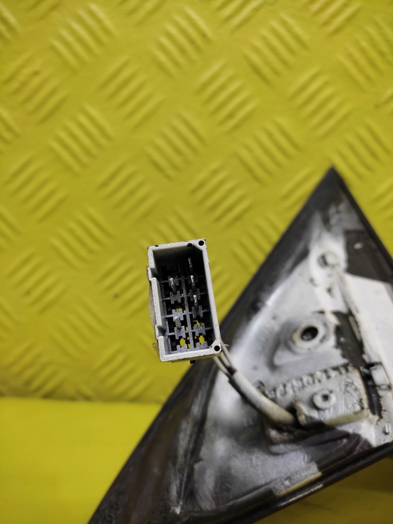 фото №6, Audi a6 c5 sedan зеркало zewnętzrne правое 5 pin