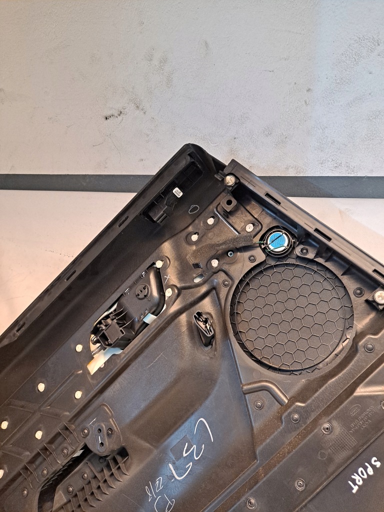 фото №13, Обшивка обивка дверь правый задняя range sport l320