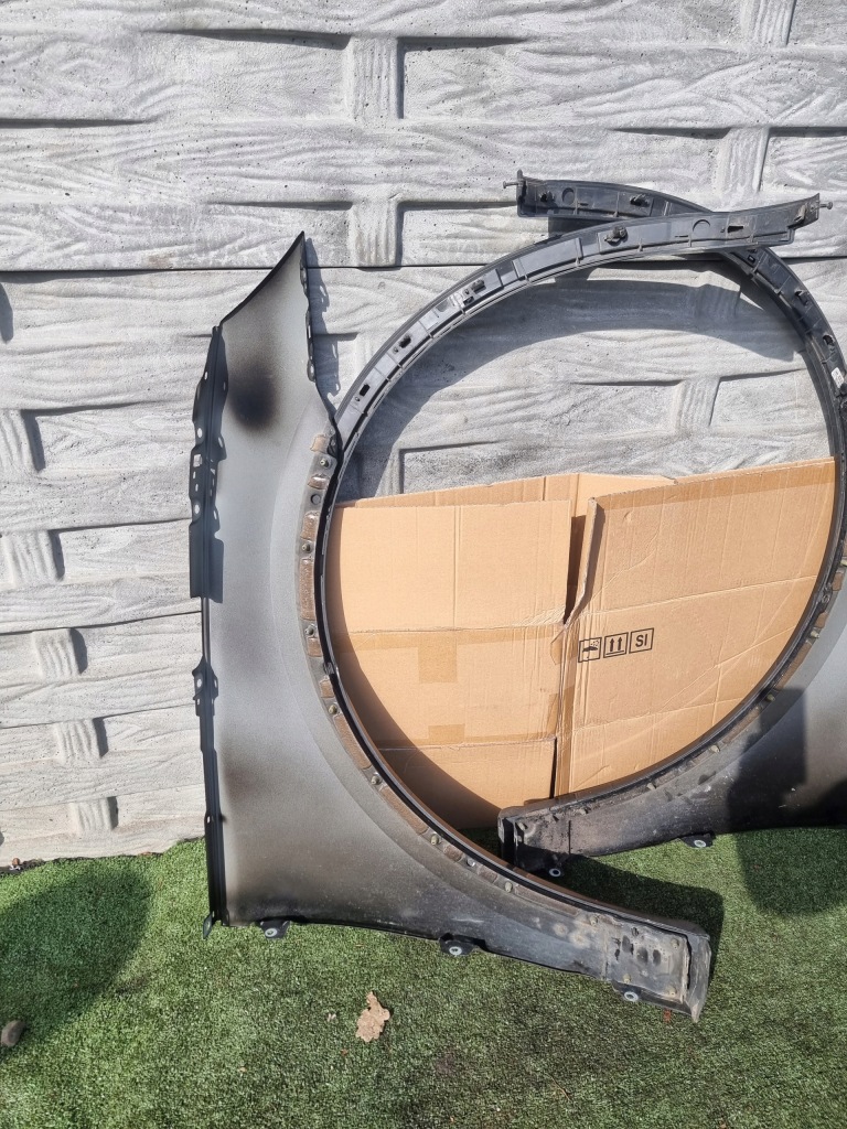 Audi q5 sq5 80a крыло  левое  перед цвет ly9b Цена