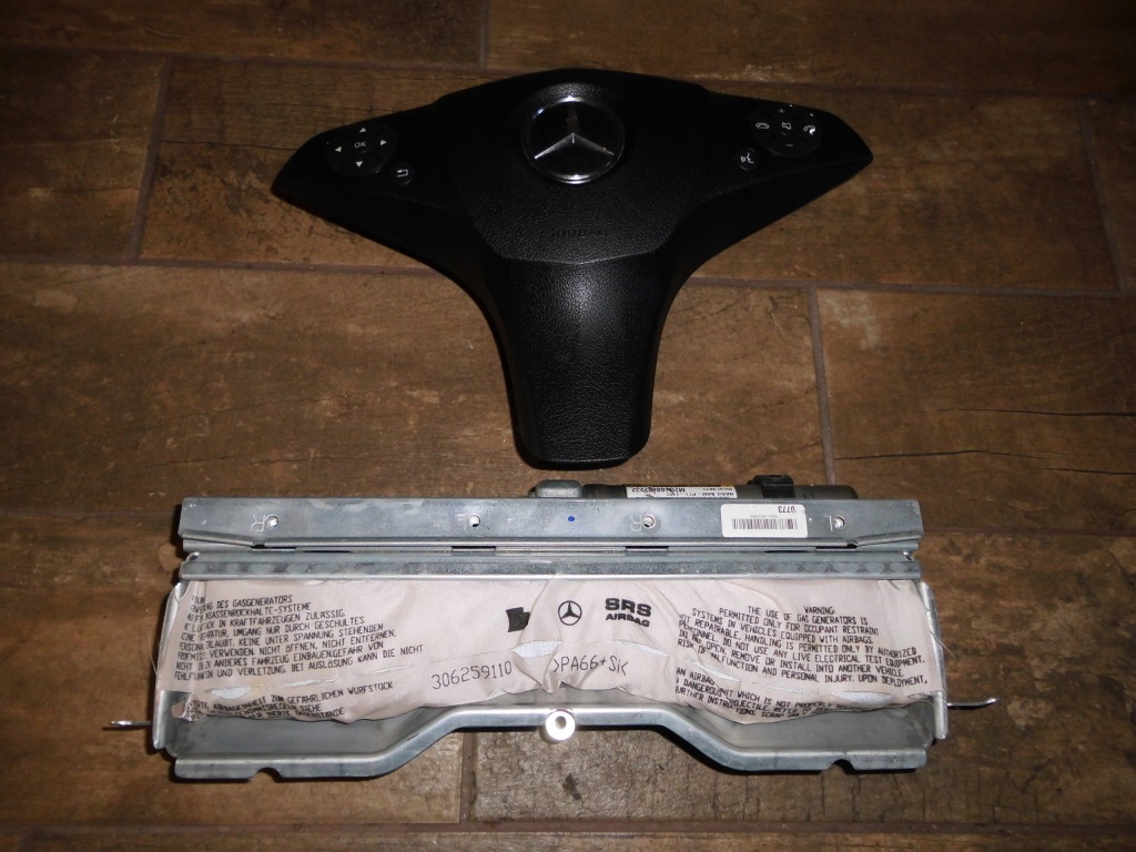 фото №1, Mercedes glk / c-klasa 2 x подушка безопасности