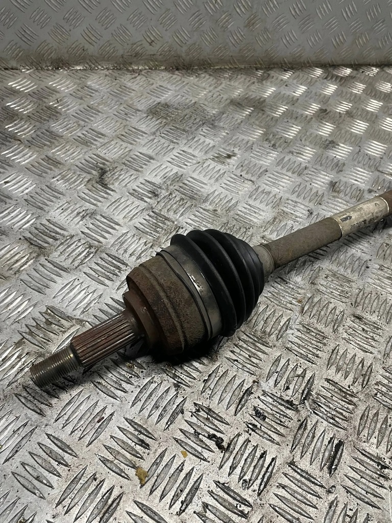 фото №2, Приводной вал правый перед renault megane iii scenic iii 8201030262