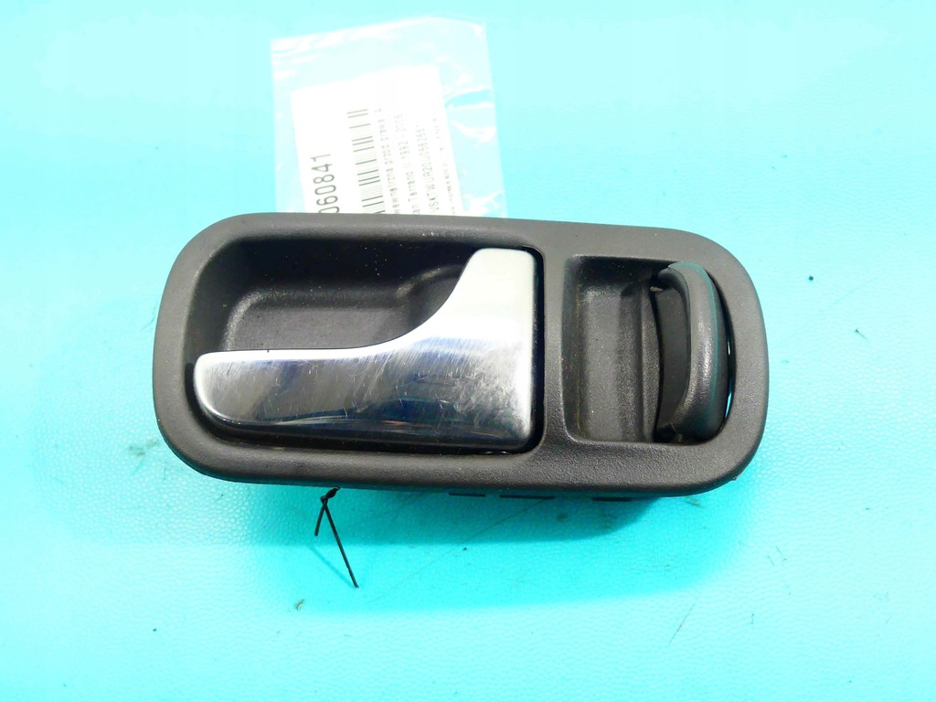 фото №1, Ручка внутренняя перед правая nissan terrano ii