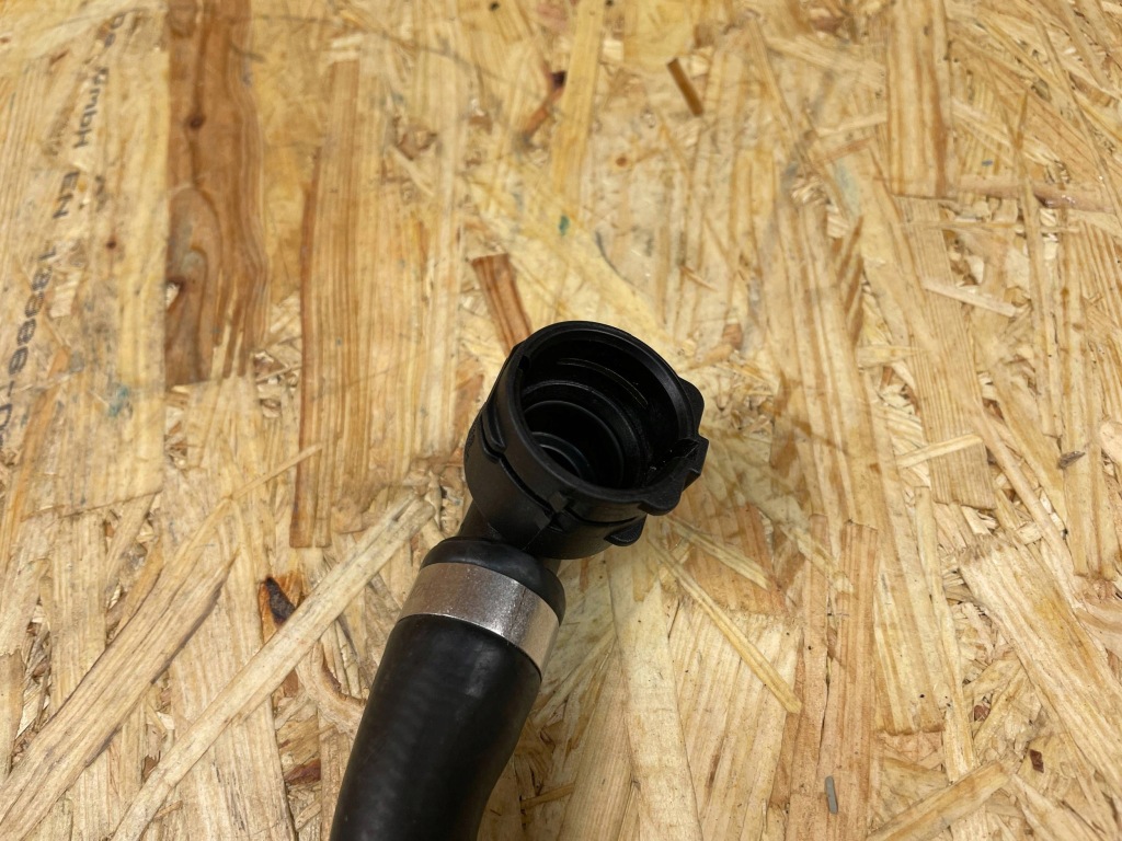 фото №10, Wąż труба шланг wody volvo v60 ii s60 iii xc60 ii xc90 ii 32339327