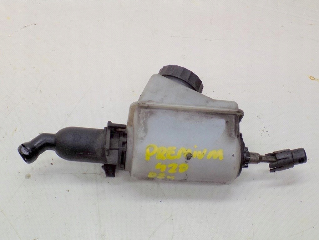 Renault premium 420dci бачок жидкость сцепления Цена