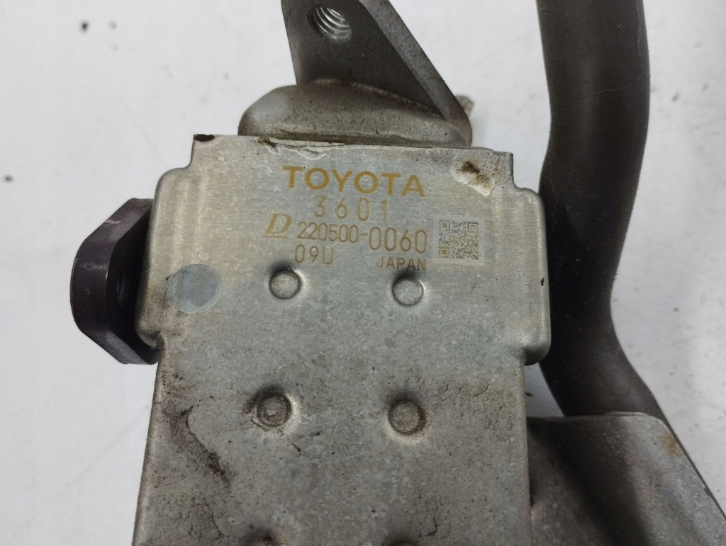 Lexus nx 2017 радіатор egr 2205000060 Недорого