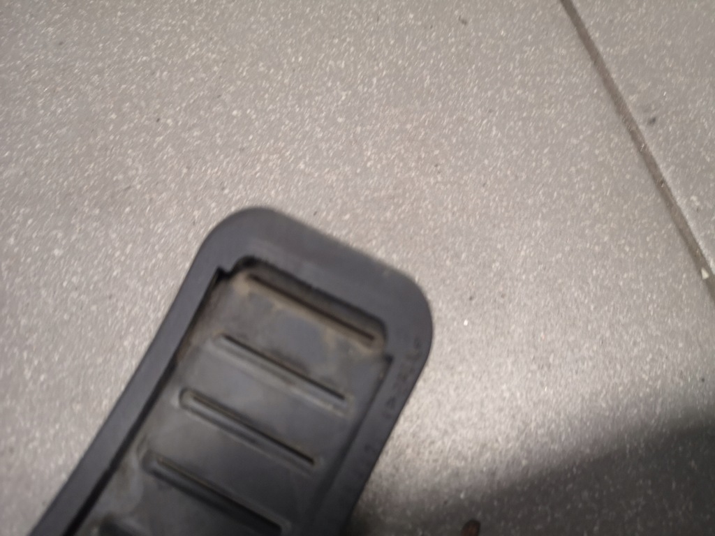 фото №7, Накладка педали газа audi tt 8n eu 8n1721647b