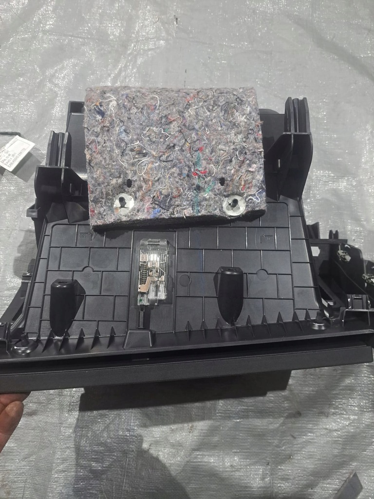 фото №6, Renault zoe ii бардачок пассажира 2271603x