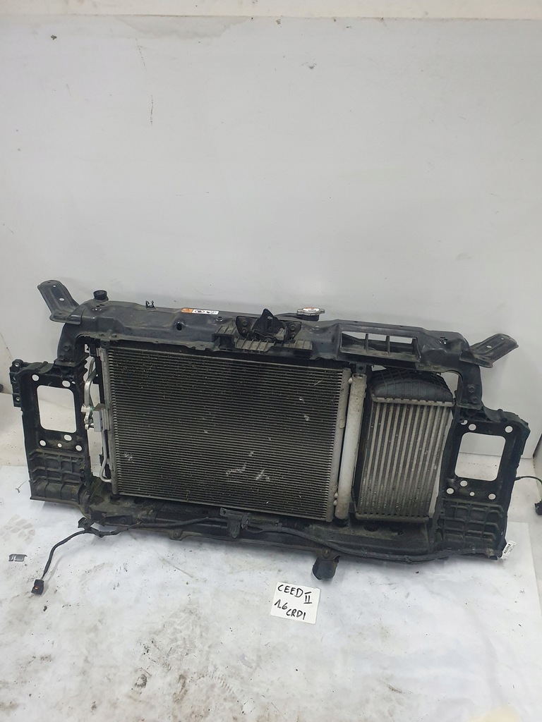 фото №1, Радиатор pas передний kia ceed ii 1.6 crdi