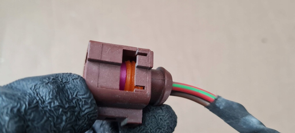 фото №9, A6 c8 4k штекер колодка соединитель суппорт 3b0973752a a6 c8 4k q7 q8