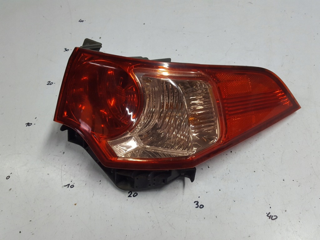 фото №1, Honda accord 8 viii 08r- лампа правая задняя sedan