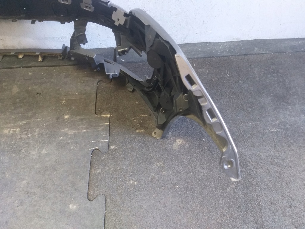 Бампер перед renault megane iii 3 lift 13- Киев