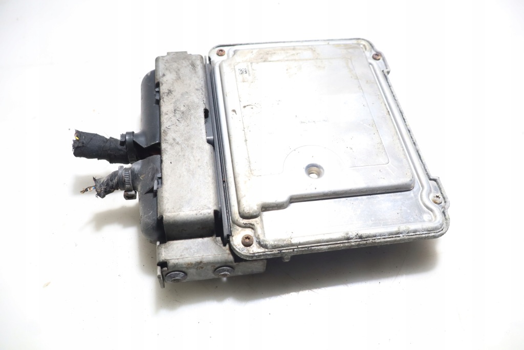 фото №1, Бортовой компьютер двигателя skoda octavia ii lift 1.9tdi