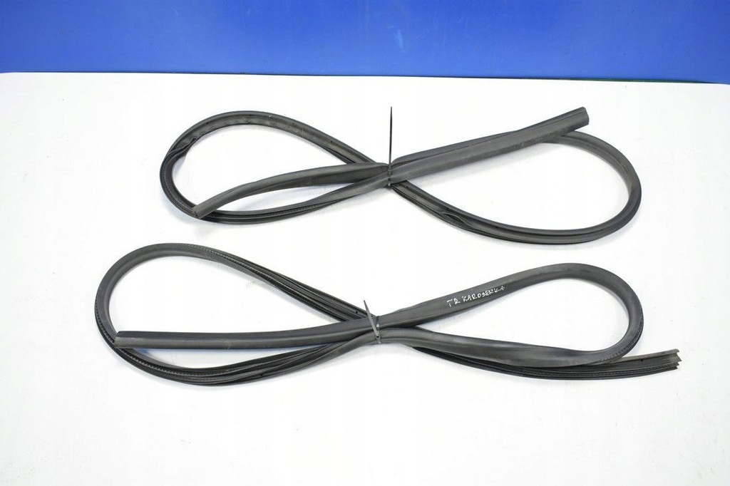 фото №1, Прокладка дверь кузовная правый задняя ecosport ii