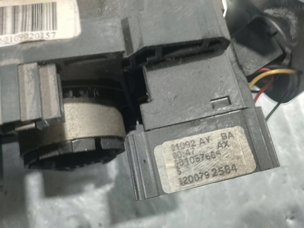 фото №7, Перемикач комбінований dacia sandero i 8200792584s 1.2 16v