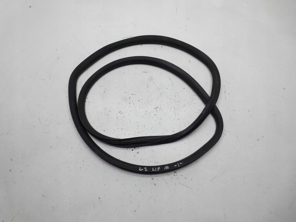 фото №1, Прокладка кузовная дверь 1p0867365b seat leon ii левая передняя оригинал