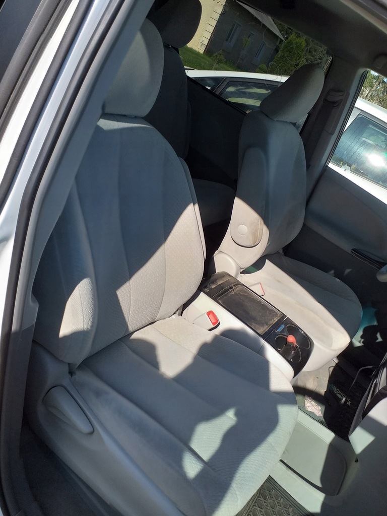 фото №8, Toyota sienna сиденье комплект заднее сиденье перед задняя 11-20