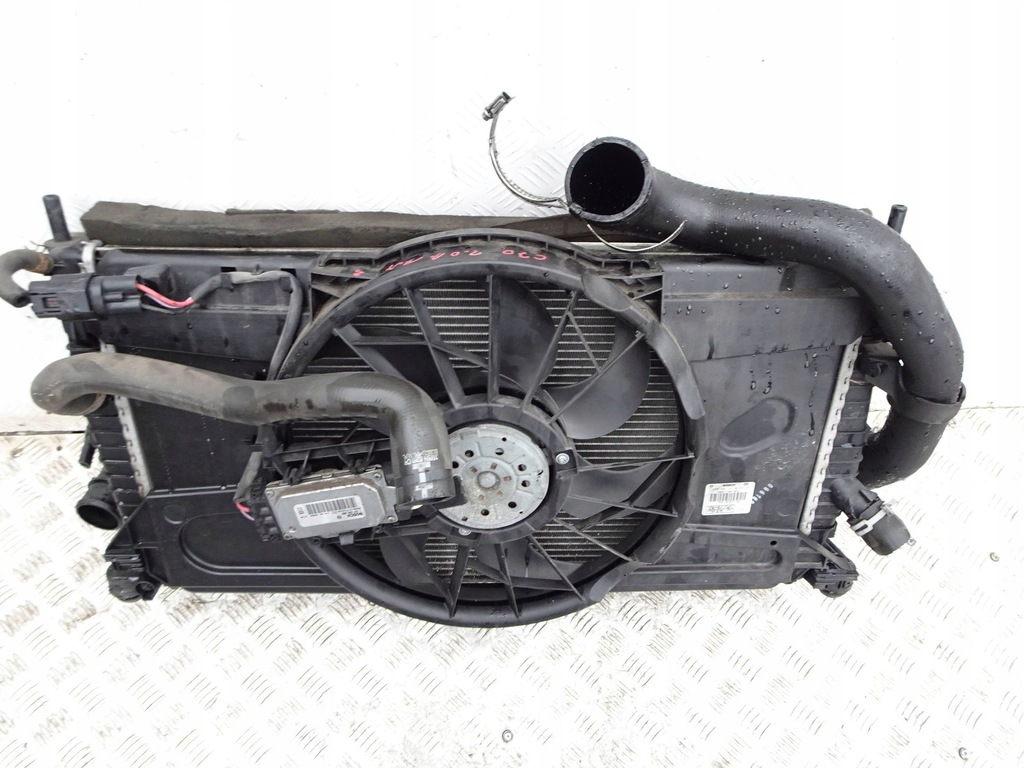 фото №7, Радіатор wody + вентилятор volvo c30 s40 v50 c70 2.0 d автоматична коробка передач