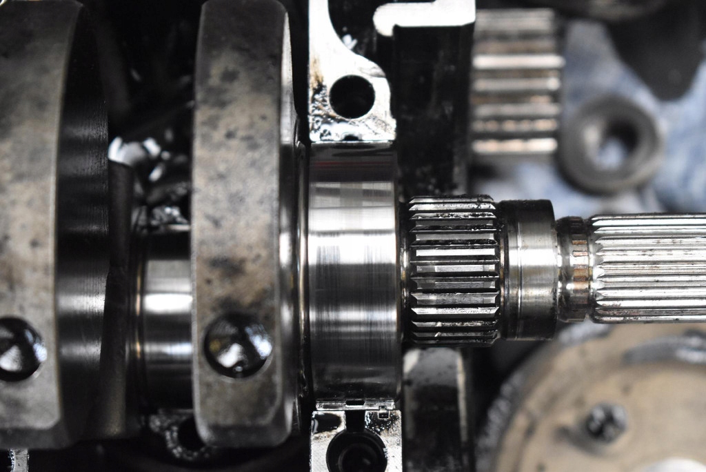 фото №13, Блок dół двигателя d5244t volvo s60 1 i 2.4 d d5 163 km 00-04