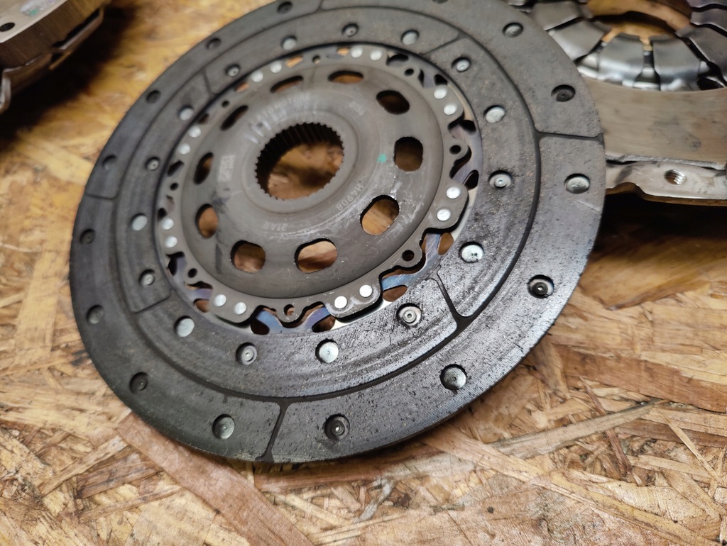 фото №2, Сцепление диск прижим jeep renegade 55277524