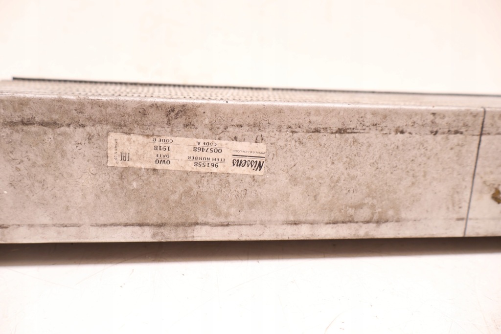 Jeep compass 2 1.6 mtj 17- радиатор интеркулер 691558 в Украине