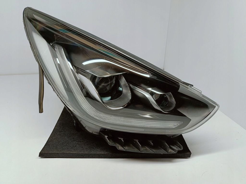 фото №1, Kia niro i lift 19- лампа правая перед передняя full led 92102-g5