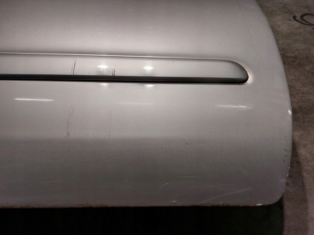 Дверь правое передние opel zafira b z147 Киев