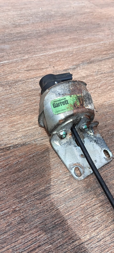 фото №7, Jeep cherokee kl liberty 13-18r 2.0 m-jet клапан актуатор турбины турбины 7088095