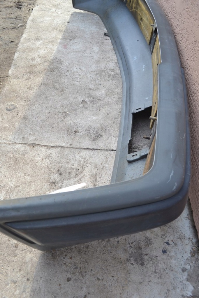 Купить Mercedes w124 бампер передний перед